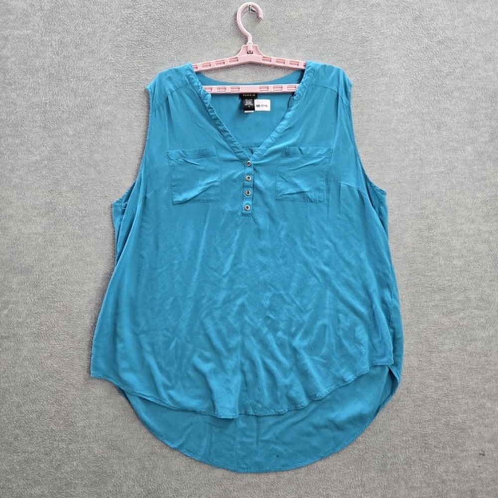 Torrid Women Blouse 3 Blue Sleeveless Button V-Neck Pockets Pleated Pullover